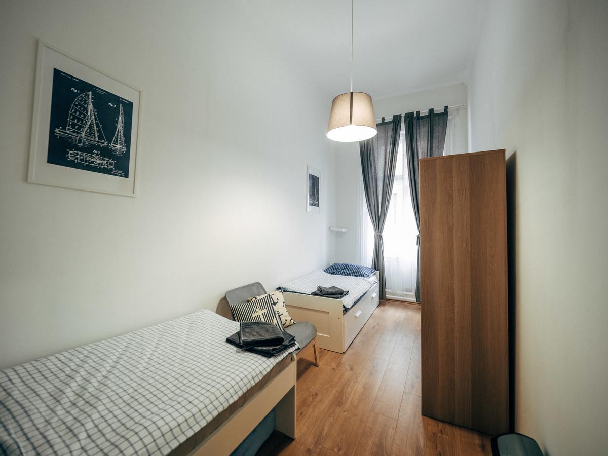 111 Hostel Budapest Exterior photo
